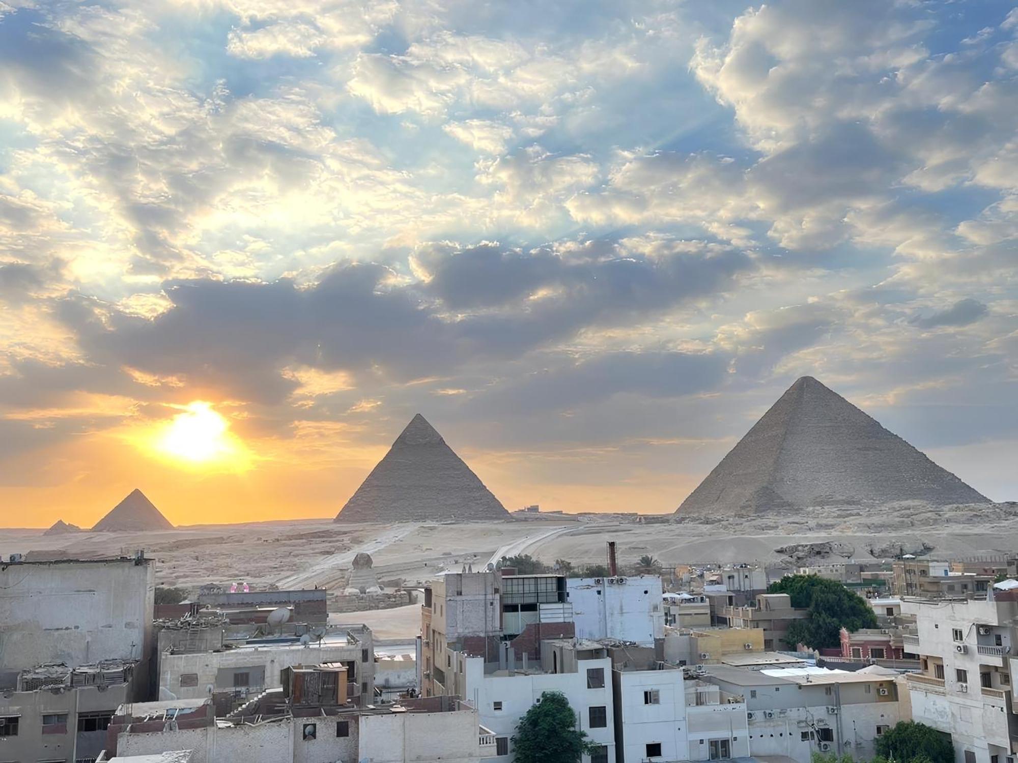 Middle East Pyramids Hotel Kafret el-Gabal Exteriör bild